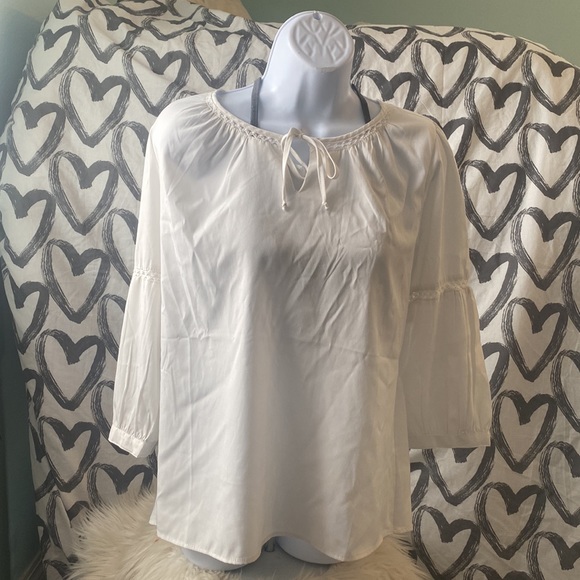 blouse - Picture 2 of 2